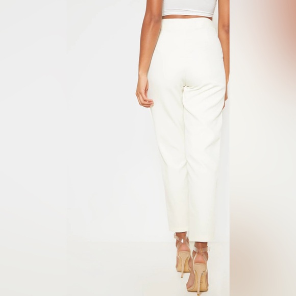 PrettyLittleThing Cream Cropped Pants - Picture 2 of 9